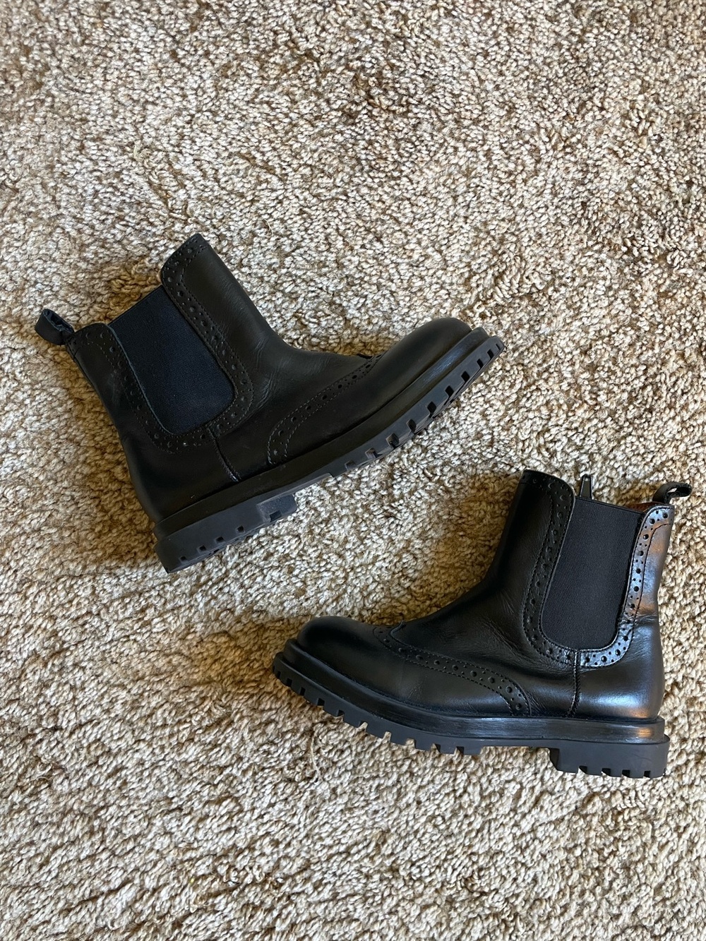 Zara Girls Size 31 Bikercore Moto Fall European Feminine Boot Zipper Minimalist